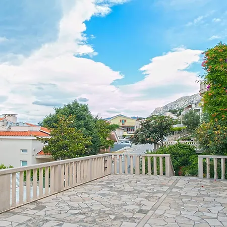 And By The Sea - Makarska - 2752 Brela