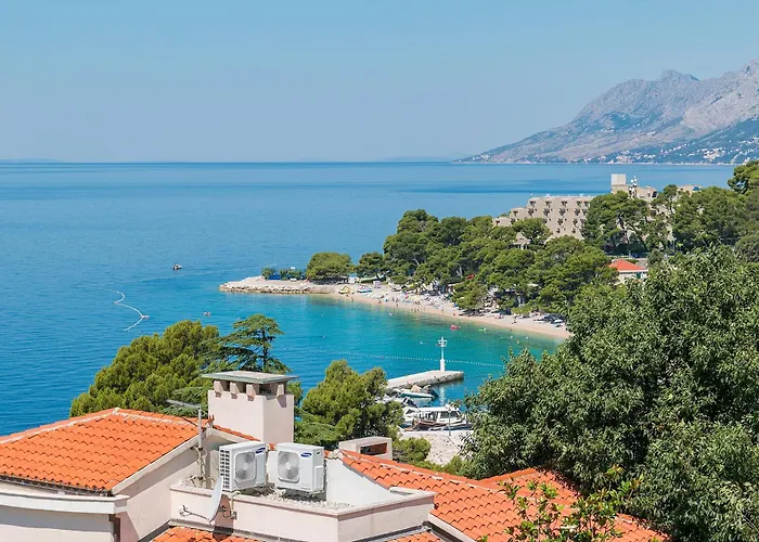 And By The Sea - Makarska - 2752
